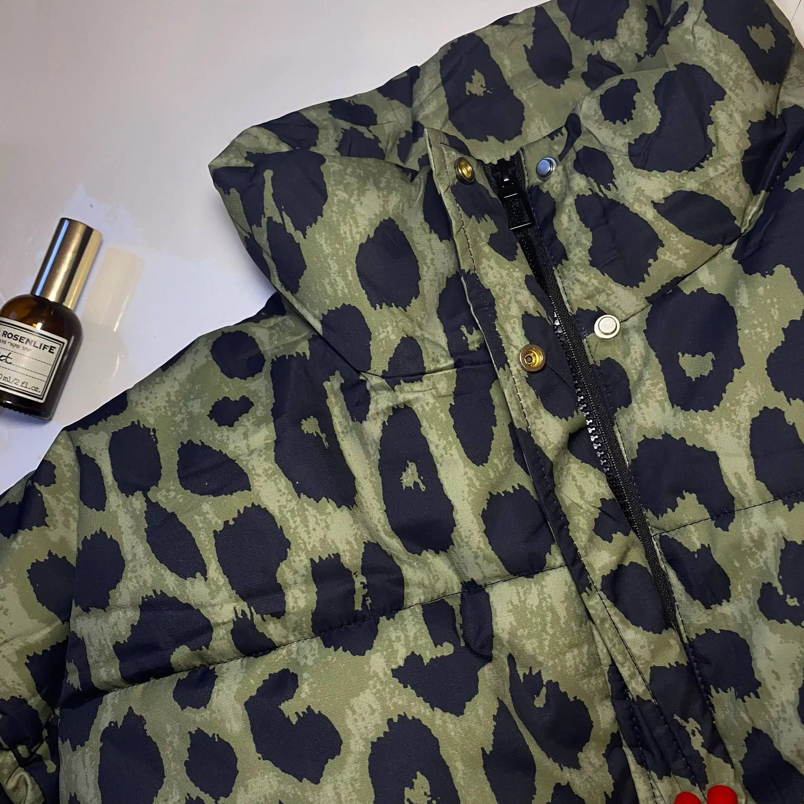 Женская демисезонная укороченная куртка - Верхняя одежда (Одежда) в Москва