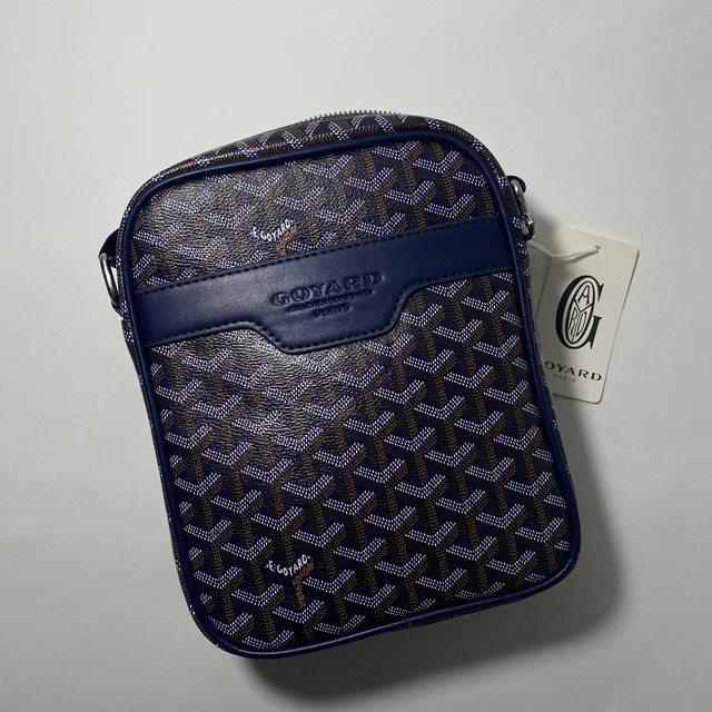 Сумки премиального качества в наличии - Банковские карты в Москва