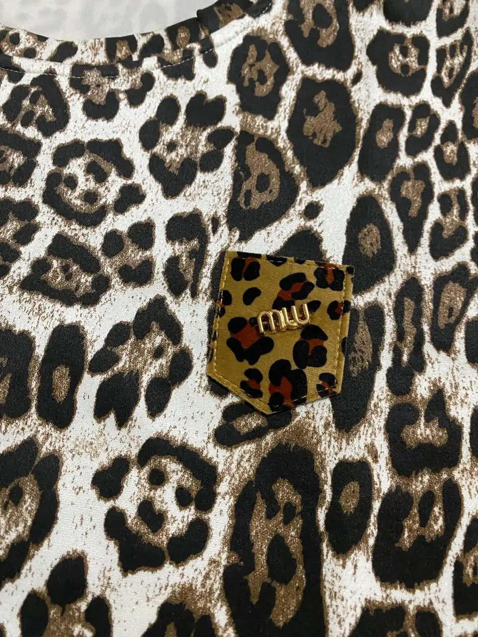 Продам новую футболку оверсайз 44/48 размер - Футболки (Одежда) в Москва