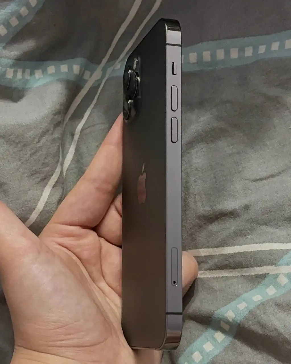 Продам iPhone 12 Pro 256гб - Смартфоны (Электроника) в Москва