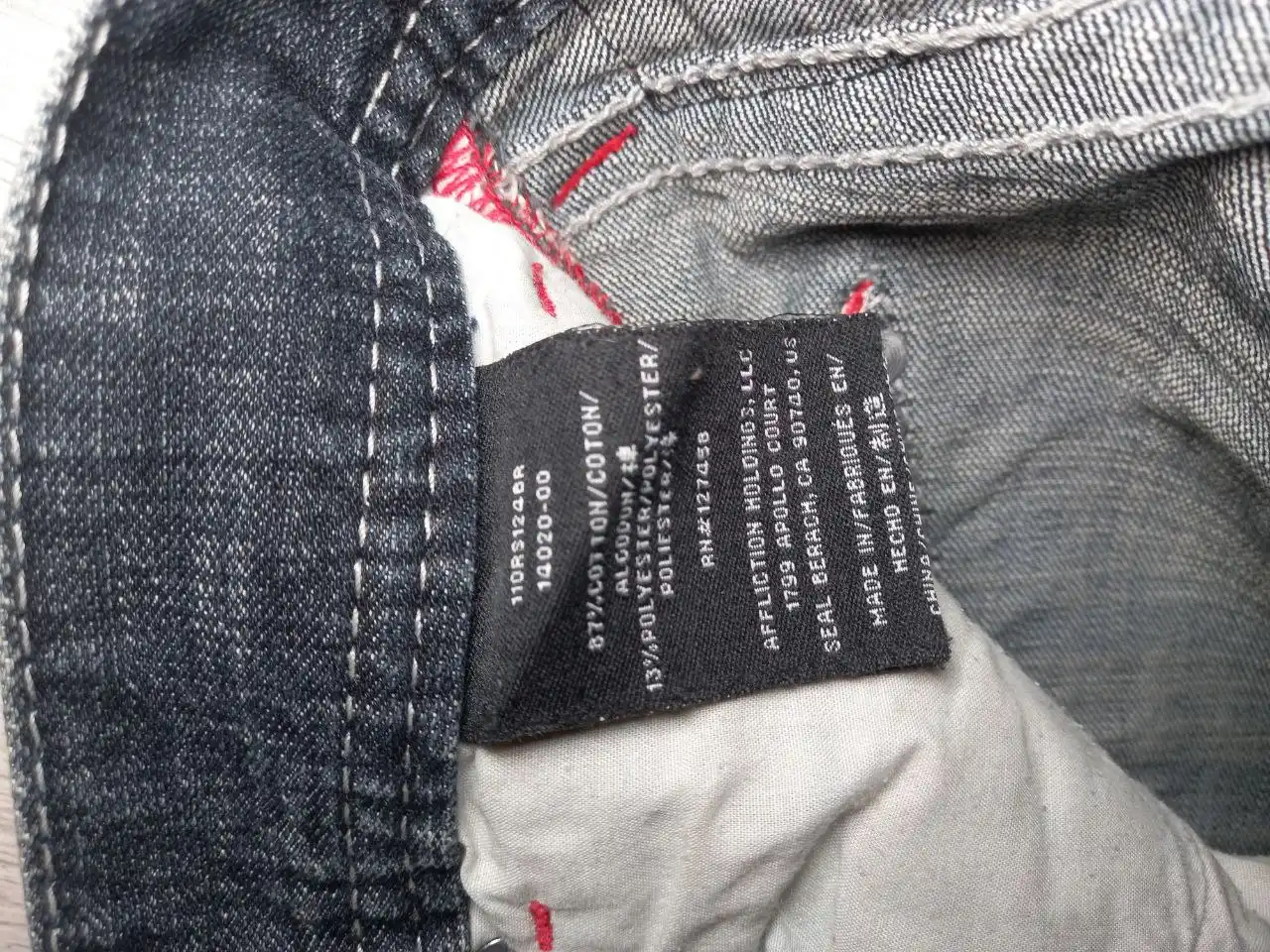 Джинсы Affliction оригинал р.28 - Джинсы (Одежда) в Москва