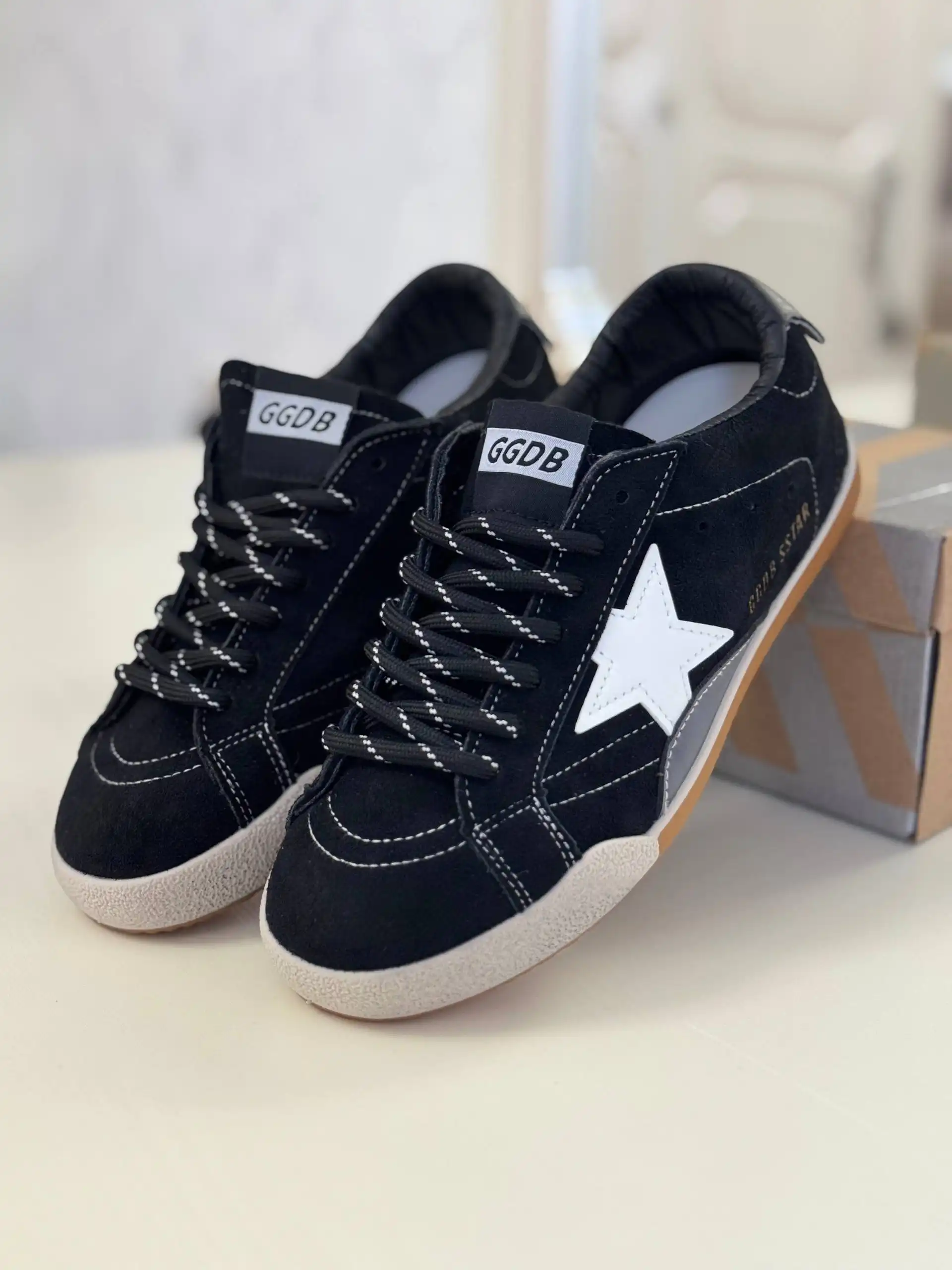 Кеды Golden Goose новые в коробке - Обувь (Одежда) в Москва