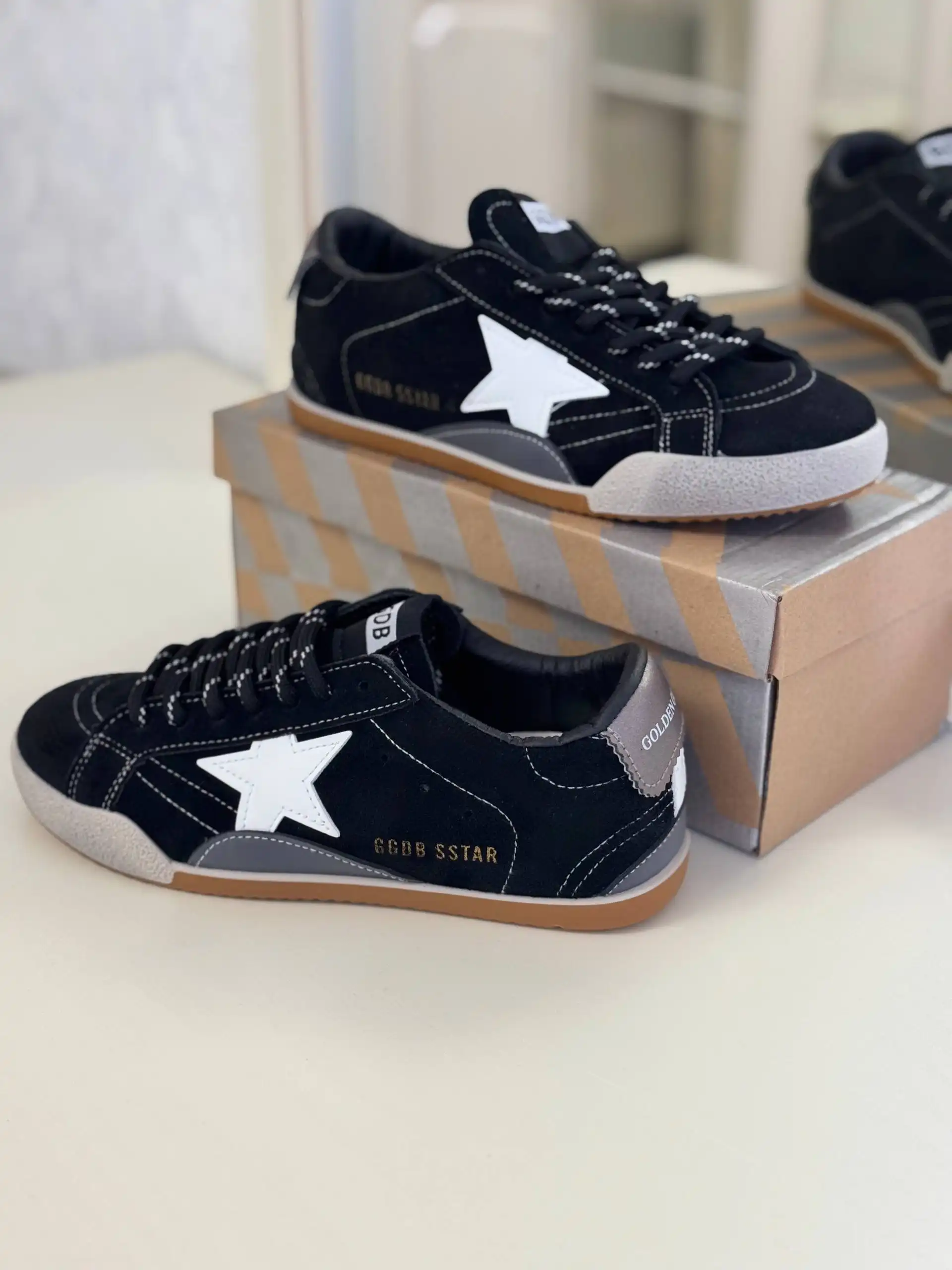 Кеды Golden Goose новые в коробке - Обувь (Одежда) в Москва