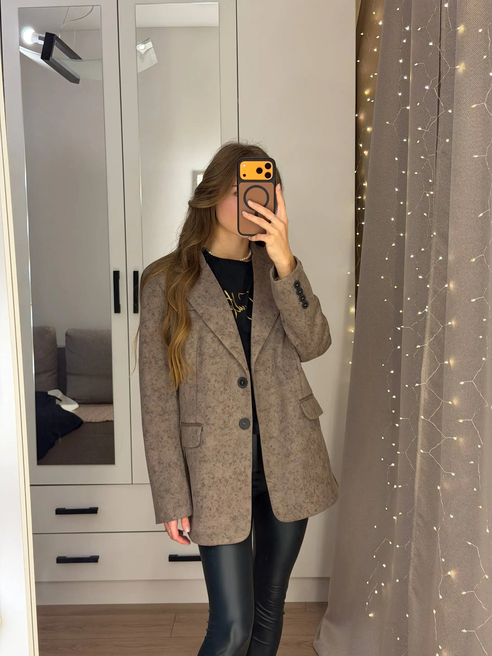 Пиджак под замшу размер 40-42 - Пиджаки (Одежда) в Москва