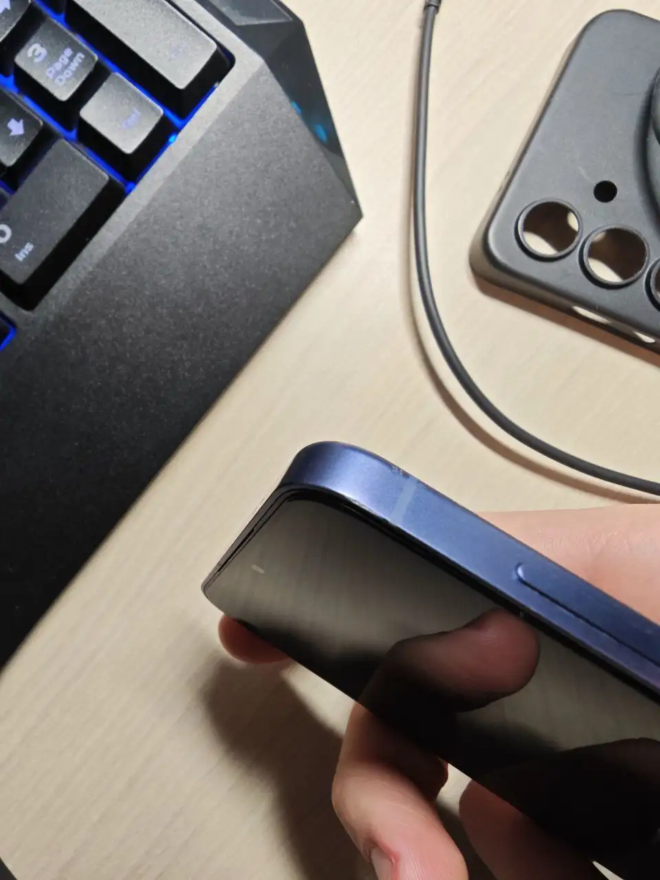 Продам Samsung Galaxy S24 - Смартфоны (Электроника) в Москва