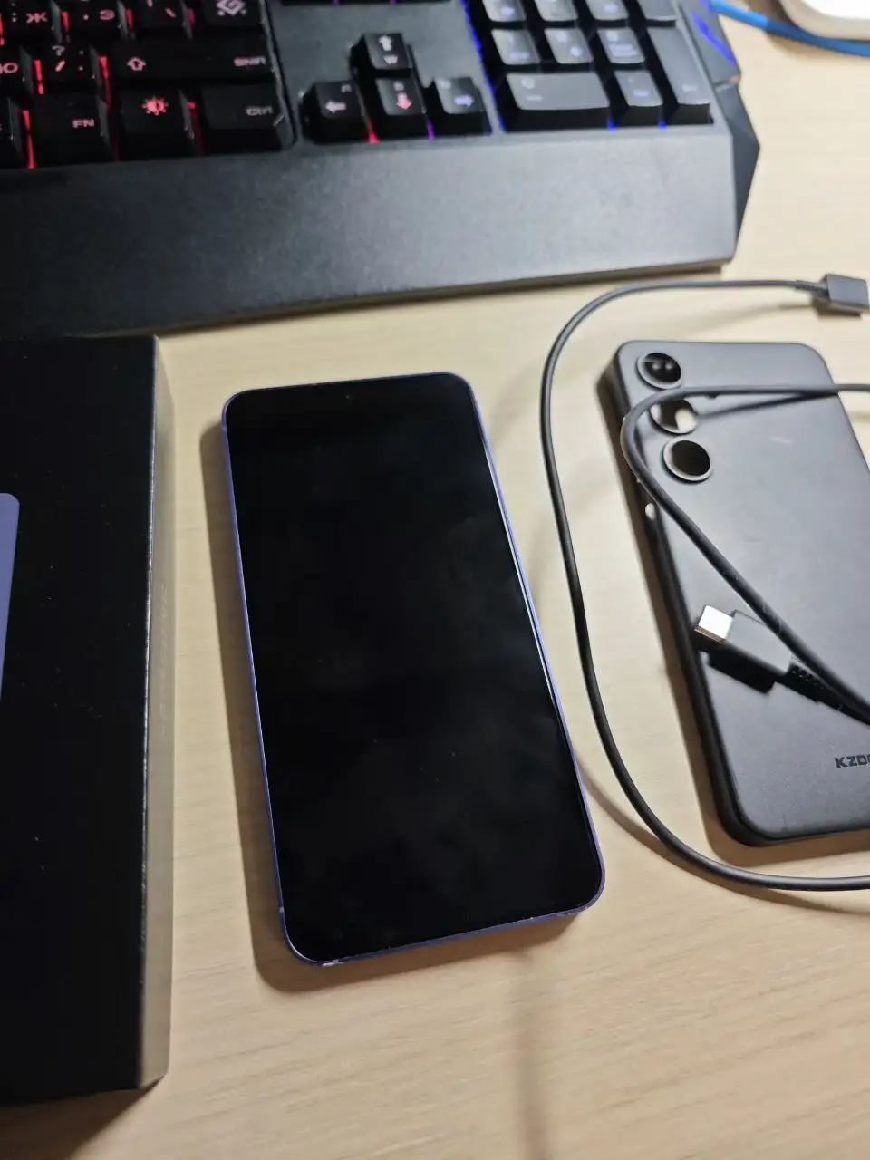 Продам Samsung Galaxy S24 - Смартфоны (Электроника) в Москва