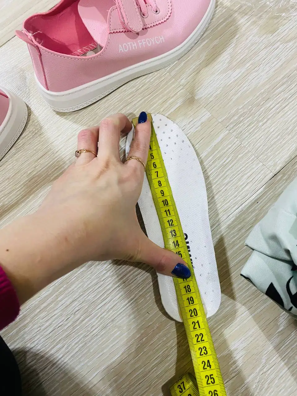 Обувь 34 размера в наличии в Аничково - Обувь (Барахолка) в Москва