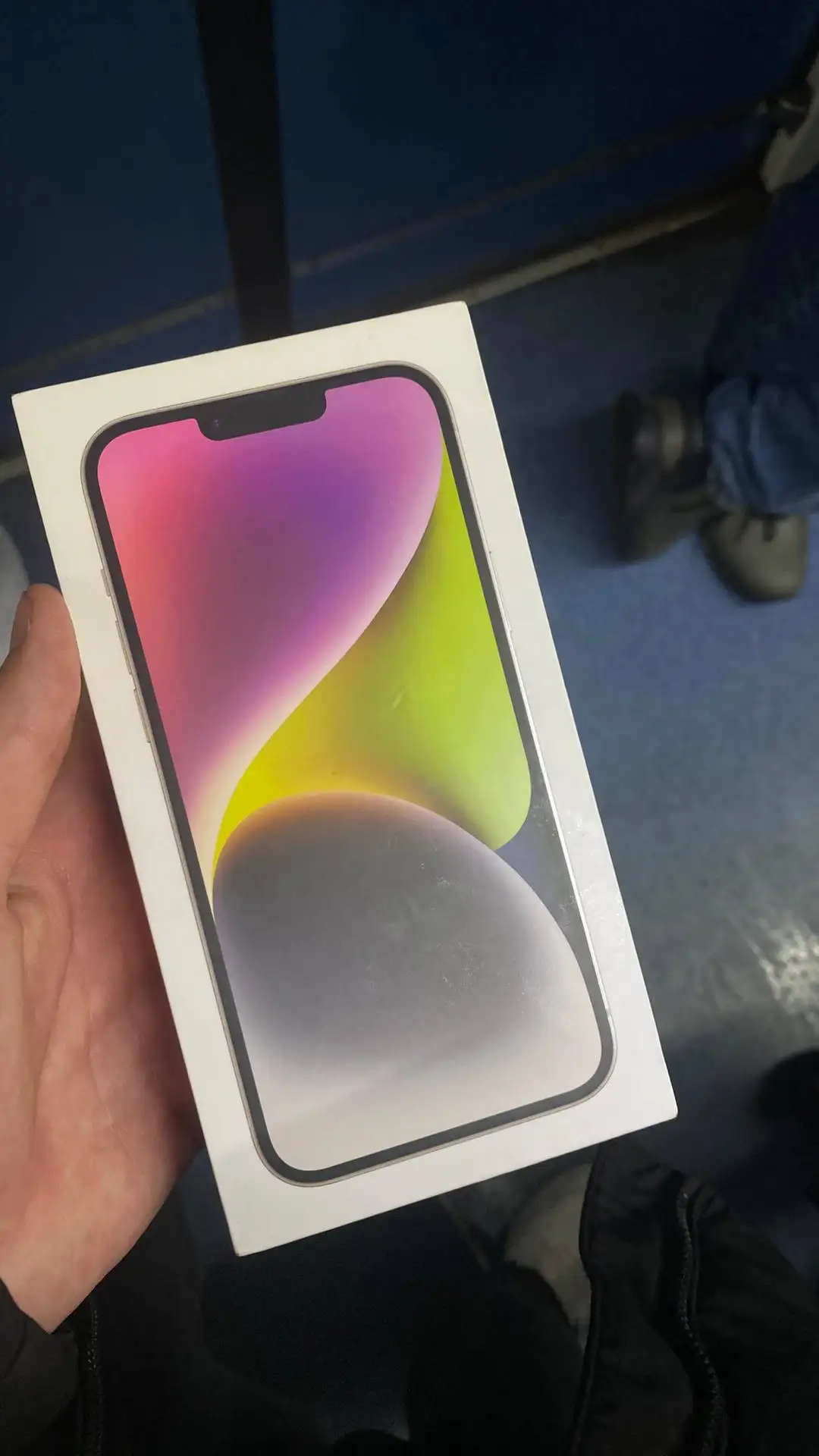 Продается iPhone 14 Plus с документами - Смартфоны (Электроника) в Москва