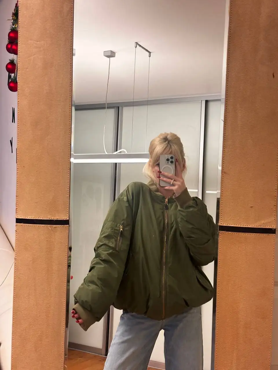 Продажа iPhone 13 Pro Max 256GB - Смартфоны (Электроника) в Москва