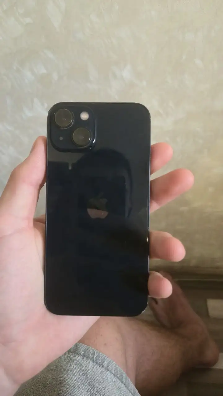 Айфон 13 на 128 гб - Смартфоны (Электроника) в Москва