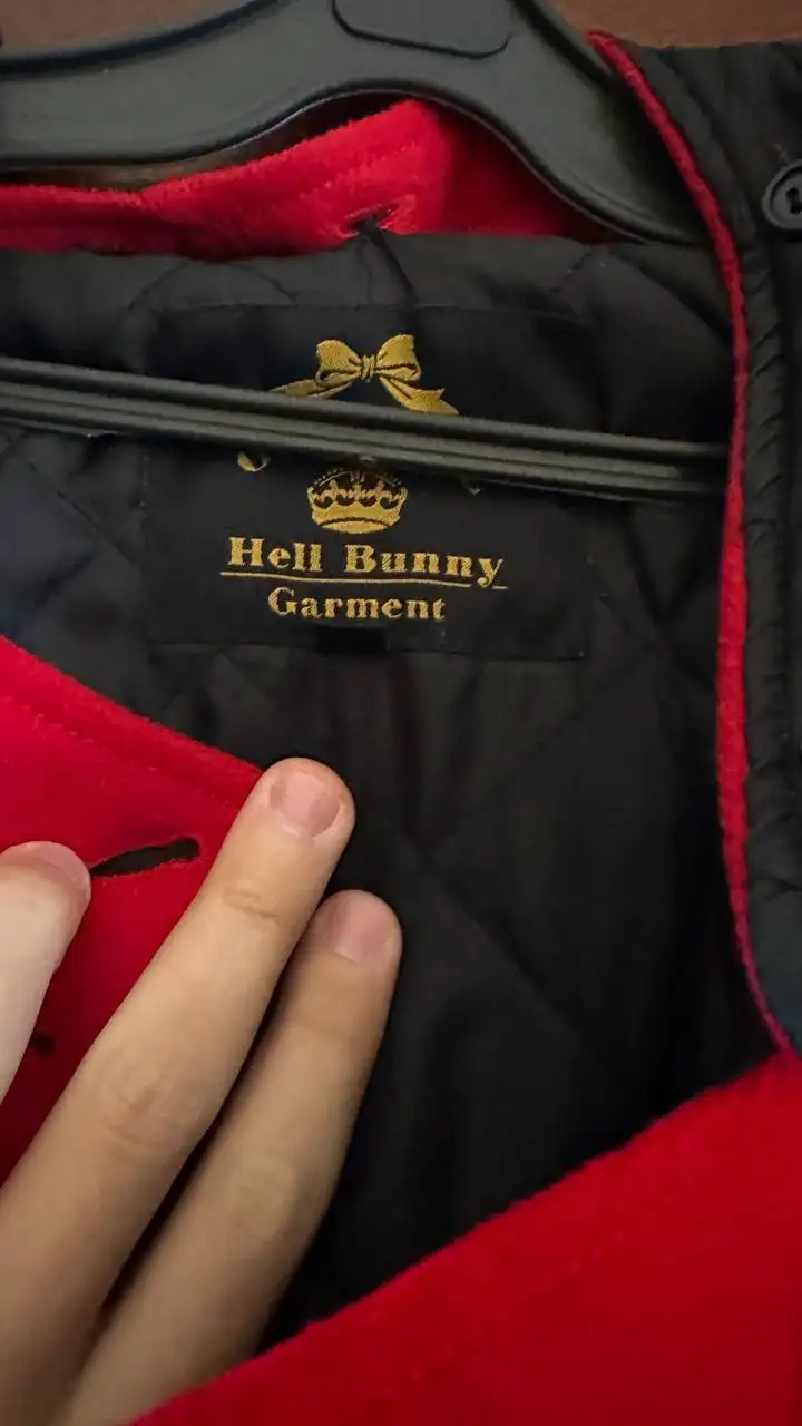 Пальто Amsterdam оригинального фасона - Пальто (Одежда) в Москва