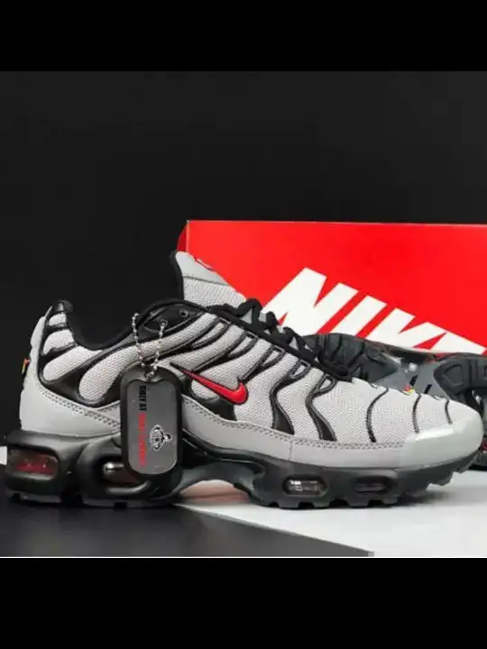 Кроссовки Nike TN новые - Обувь (Одежда) в Москва