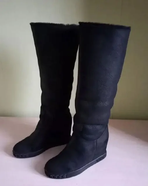 Продажа зимних сапог Casadei с танкеткой - Пиджаки в Москва