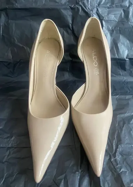 Обувь на 38 размер - Пиджаки в Москва