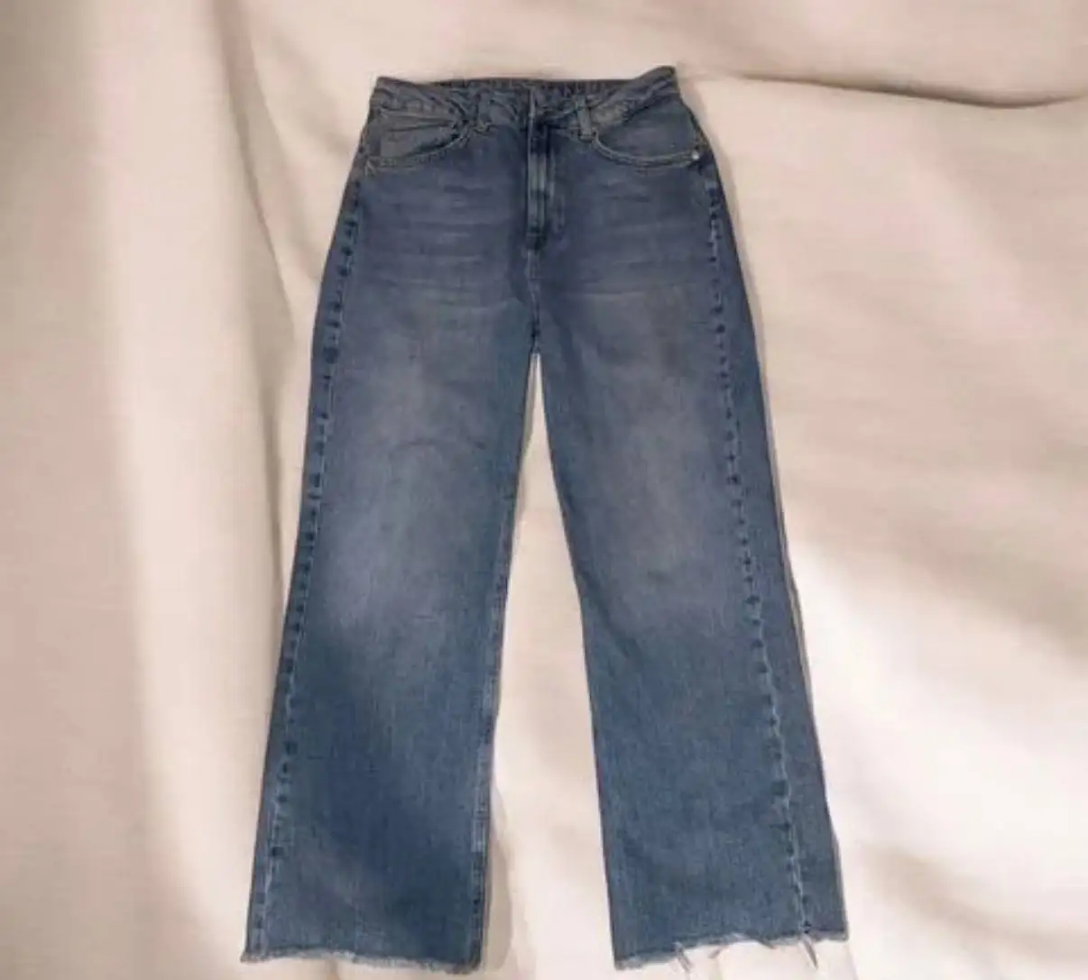 Одежда женская: джинсы, кофта, платье, дубленка - Женская одежда (Одежда) в Москва