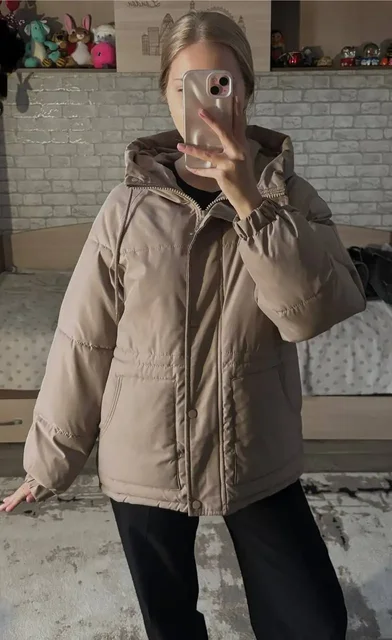 Продам женскую демисезонную куртку - Историческая одежда в Москва