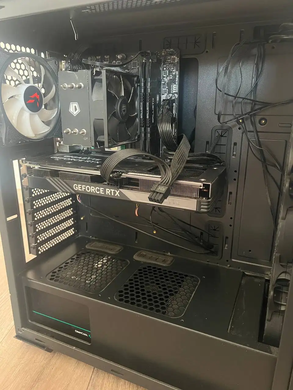 Продам игровой компьютер с RTX4060 и полным игровым сетом - Компьютеры и комплектующие (Электроника) в Москва