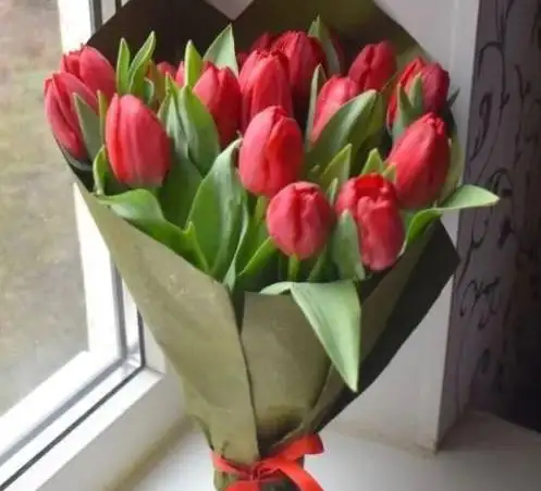 Тюльпаны к 8 марта с доставкой - Цветы (Барахолка) в Москва
