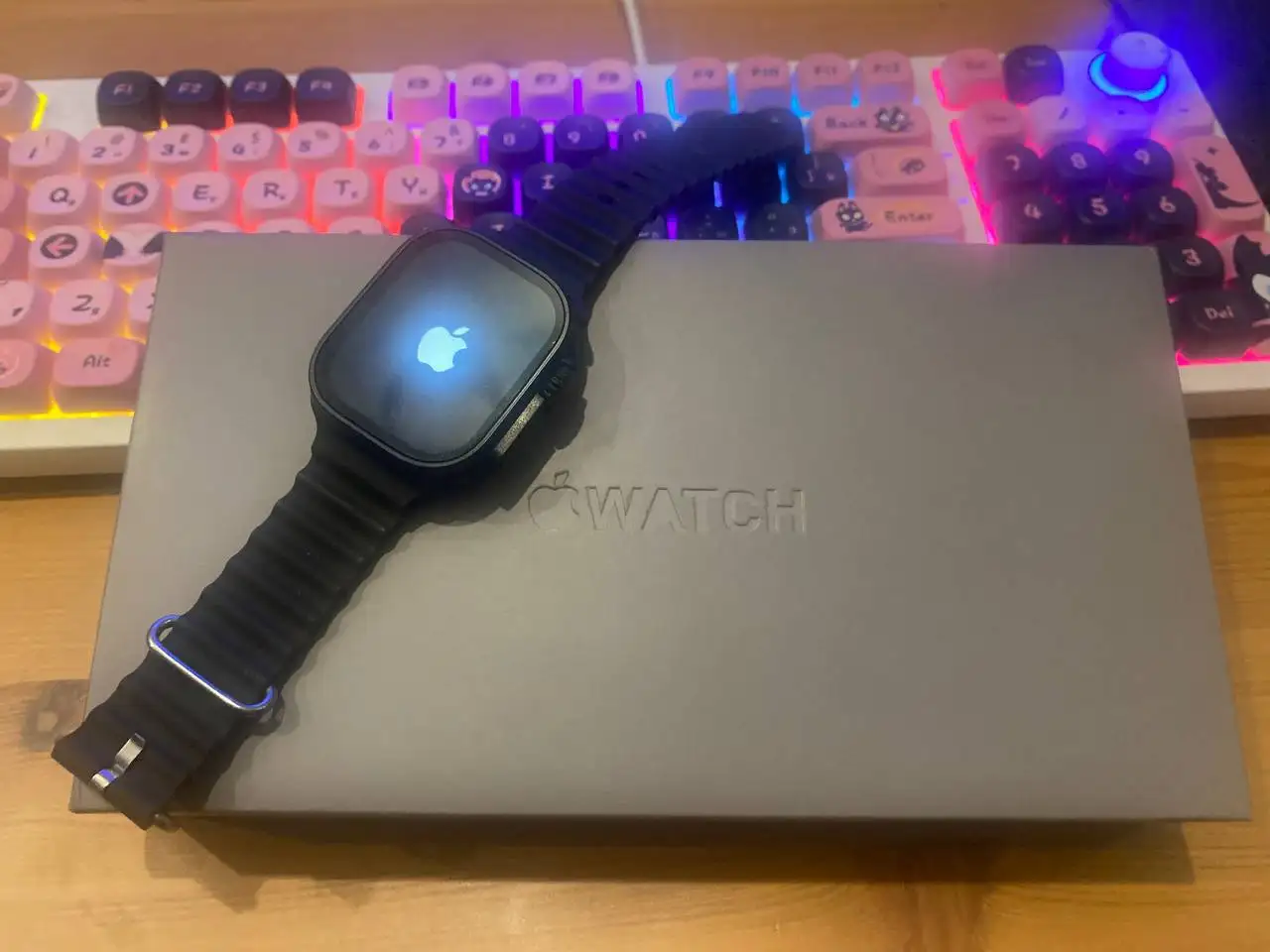 Продажа оригинальных AirPods Pro 3, AirPods 4, Apple Watch Ultra 3 и Series 11 - Аудиотехника и носимые устройства (Электроника) в Москва