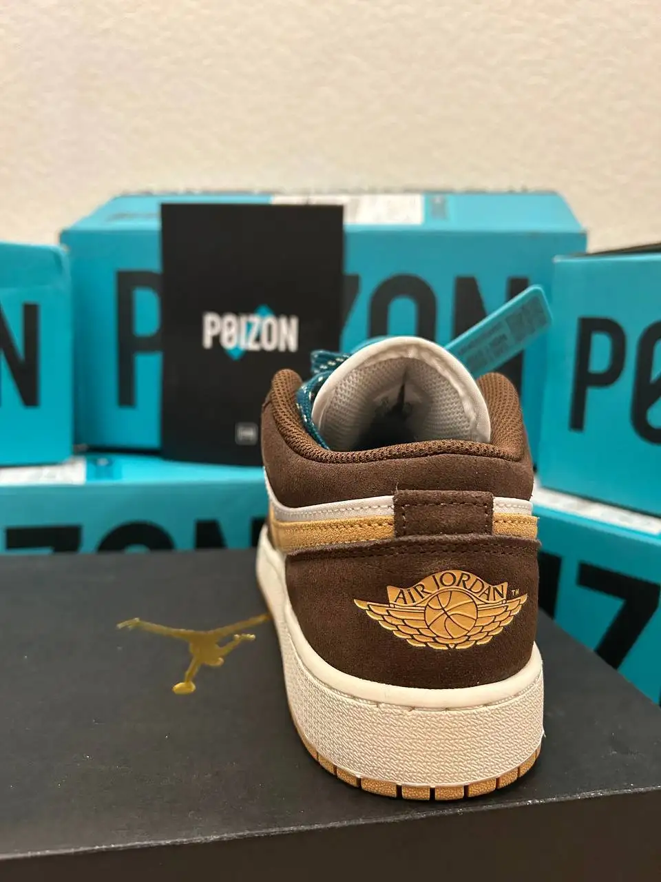 Кроссовки NIKE AIR JORDAN 1 LOW SE GS CACAO WOW - Обувь (Одежда) в Москва