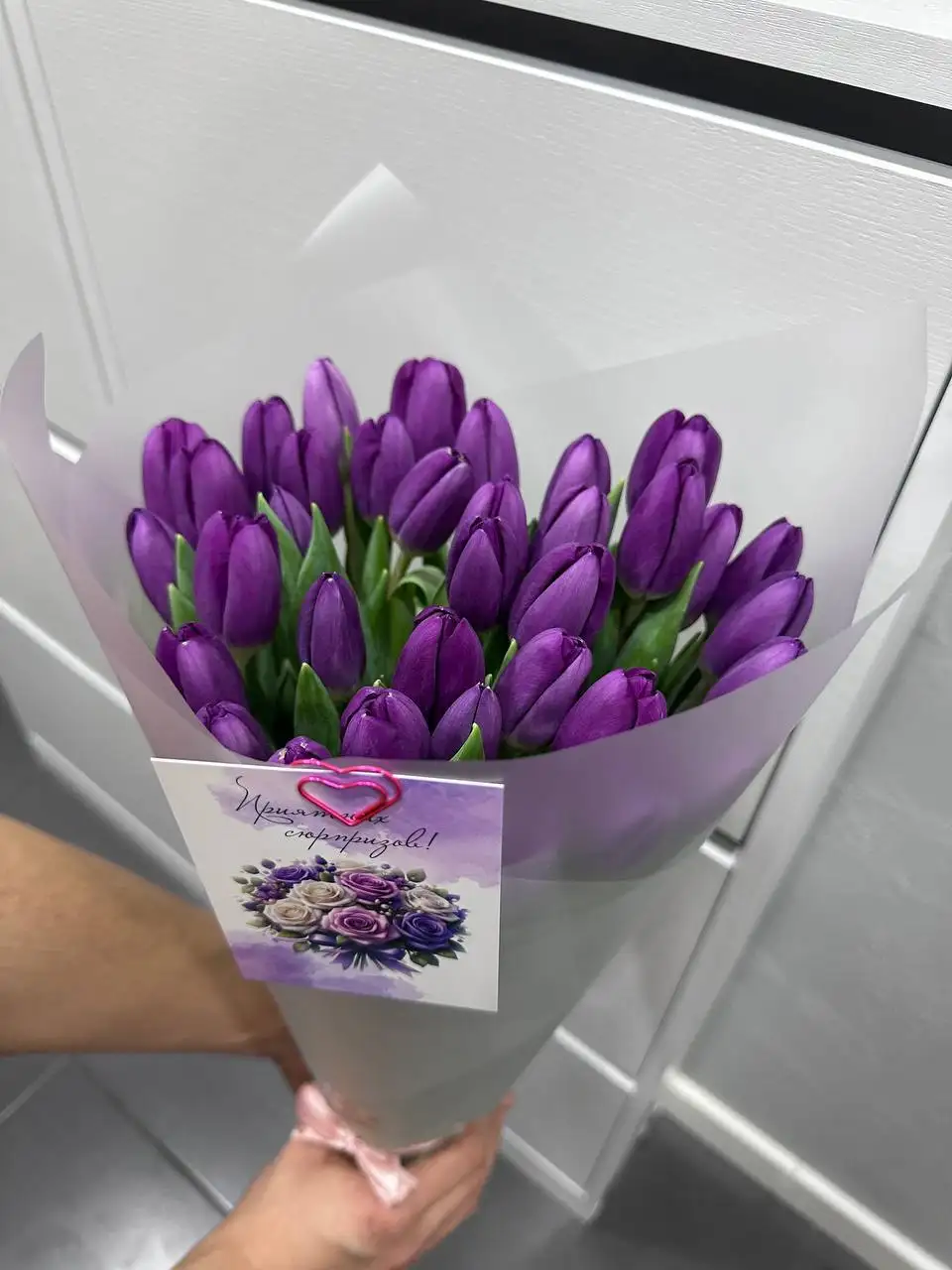 Тюльпаны к 8 Марта с брендированием и доставкой - Цветы (Хобби и отдых) в Москва