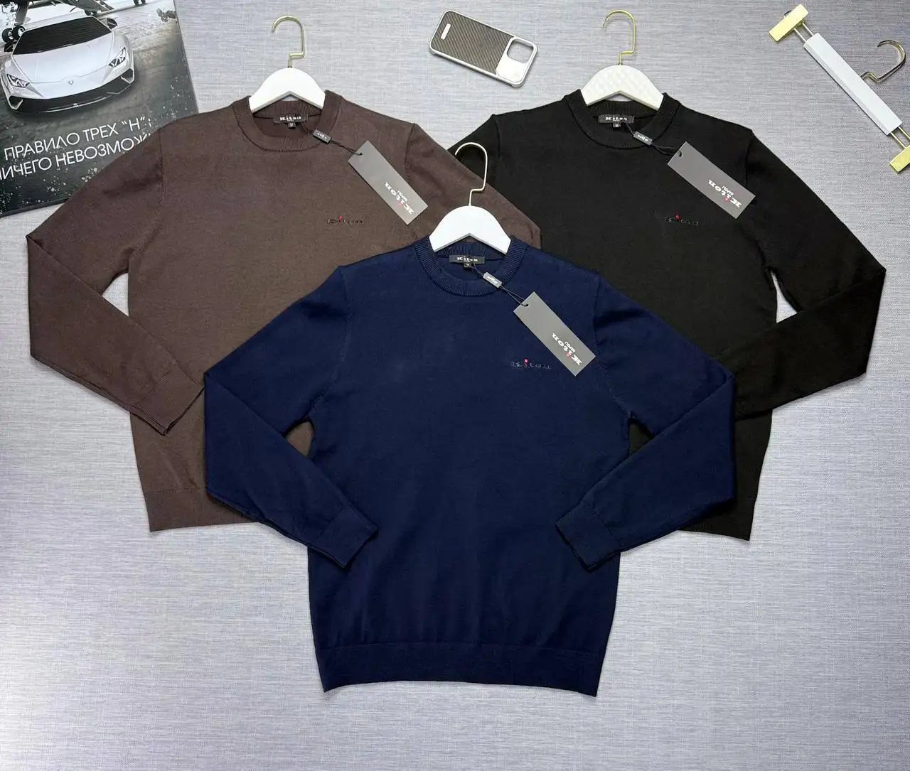 Продажа товаров различных цветов и размеров - Барахолка в Москва