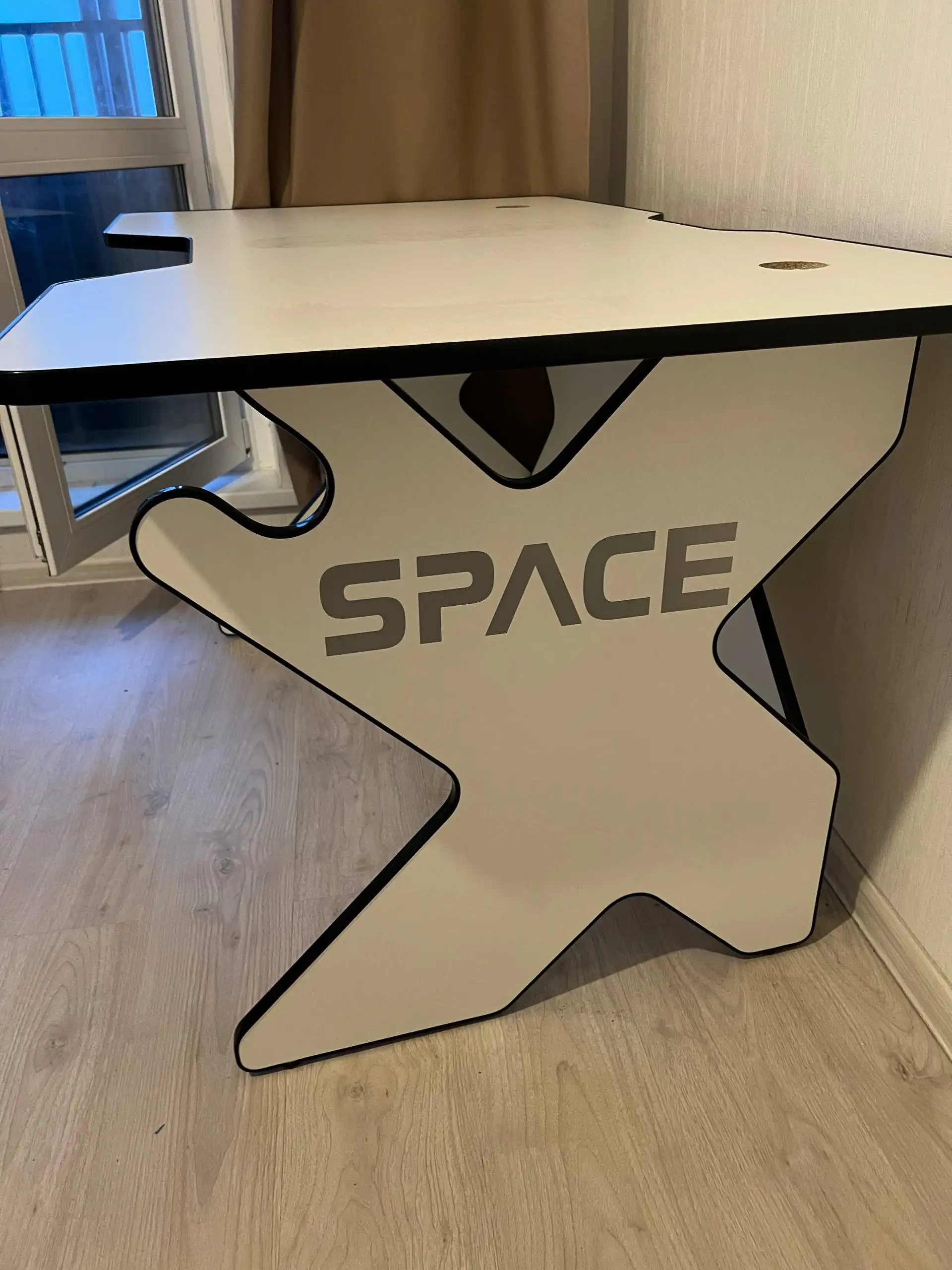 Продам компьютерный стол SPACE - Мебель (Барахолка) в Москва