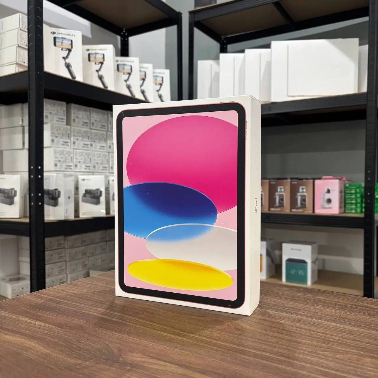 Продам IPad 11 A16 2025 Wi-Fi - Планшеты (Электроника) в Москва