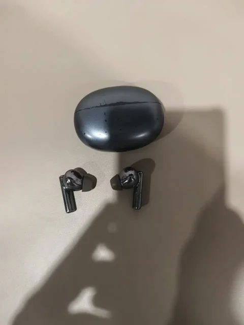 Наушники-затычки б/у - Аксессуары для телефонов в Москва