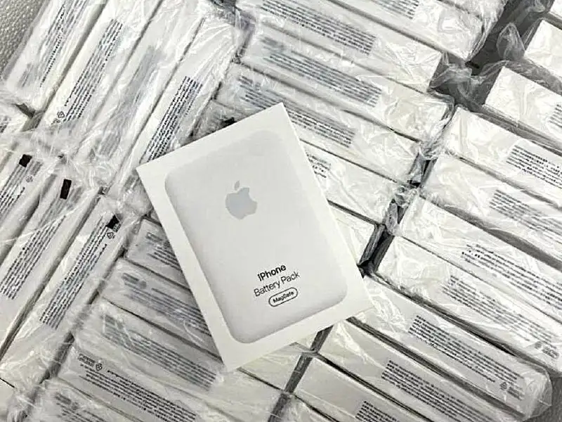 Повербанк MagSafe 5000 mAh для iPhone и Android - Аксессуары для телефонов (Электроника) в Москва