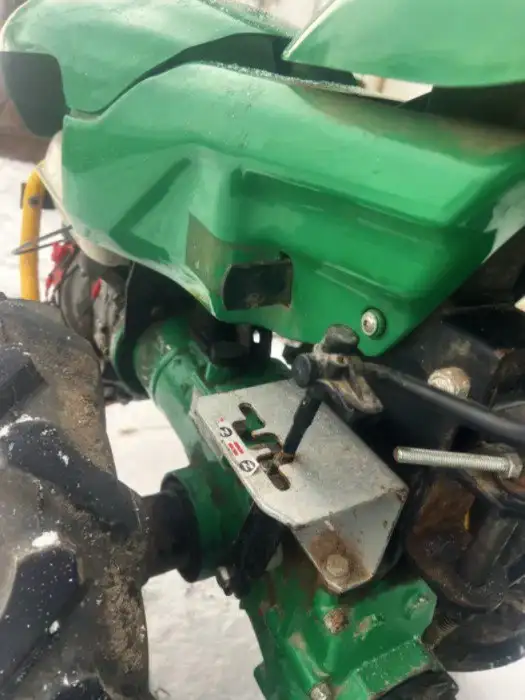 Мотоблок Ferrari MC320 2006 года с навесным оборудованием - Садовая техника (Барахолка) в Москва