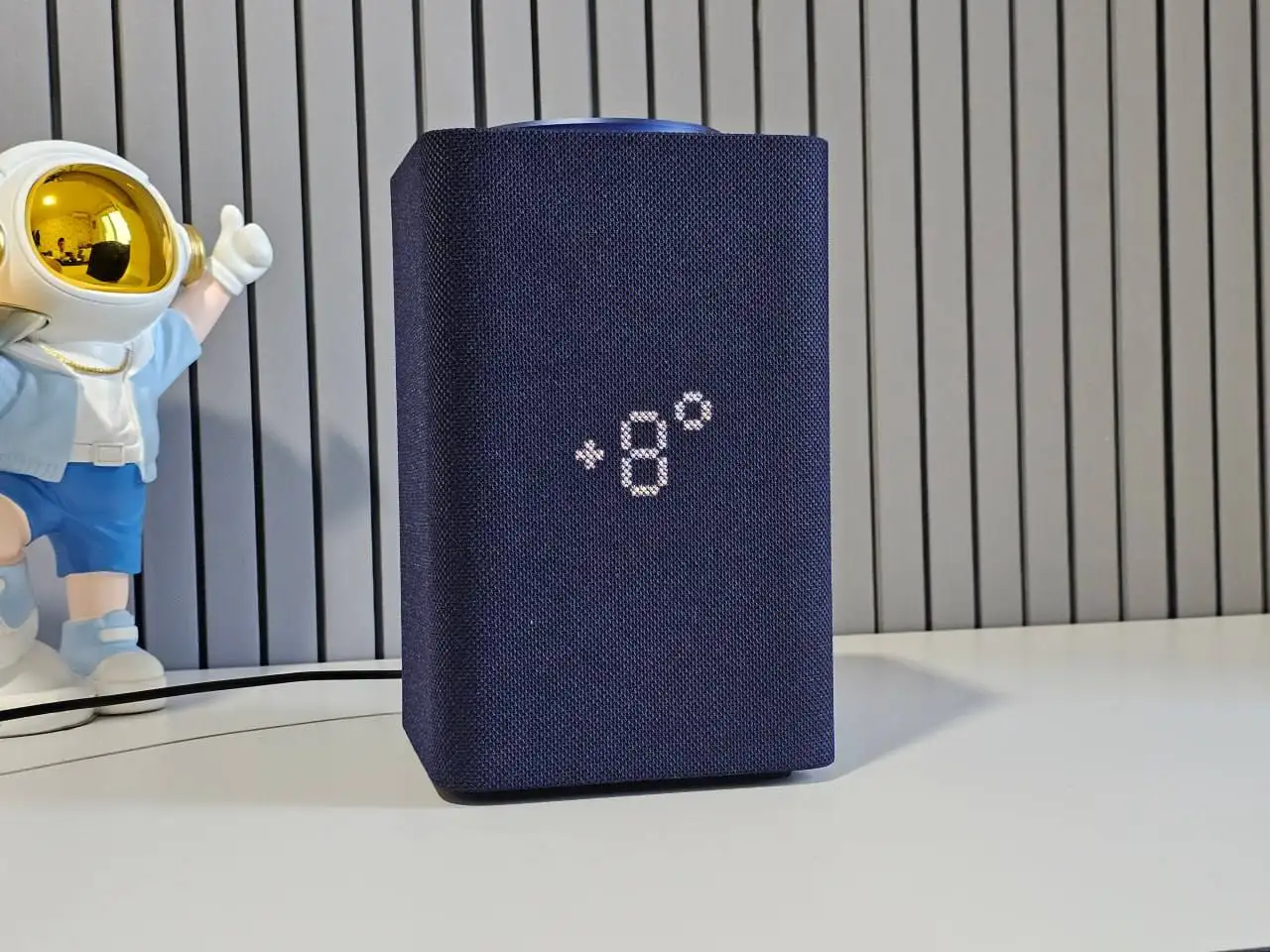 Яндекс станция Алиса в идеальном состоянии - Умная колонка (Электроника) в Москва