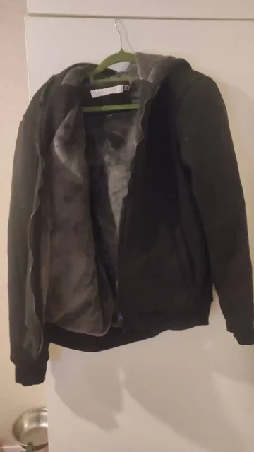 Продажа товаров оптом и в розницу - Жилье в Москва