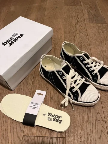 Кеды два мяча 38 размер - Женская в Москва