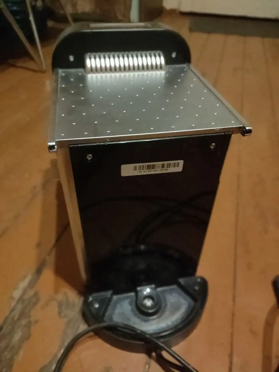 Кофемашина б/у без бака для воды - Техника для кухни (Барахолка) в Москва