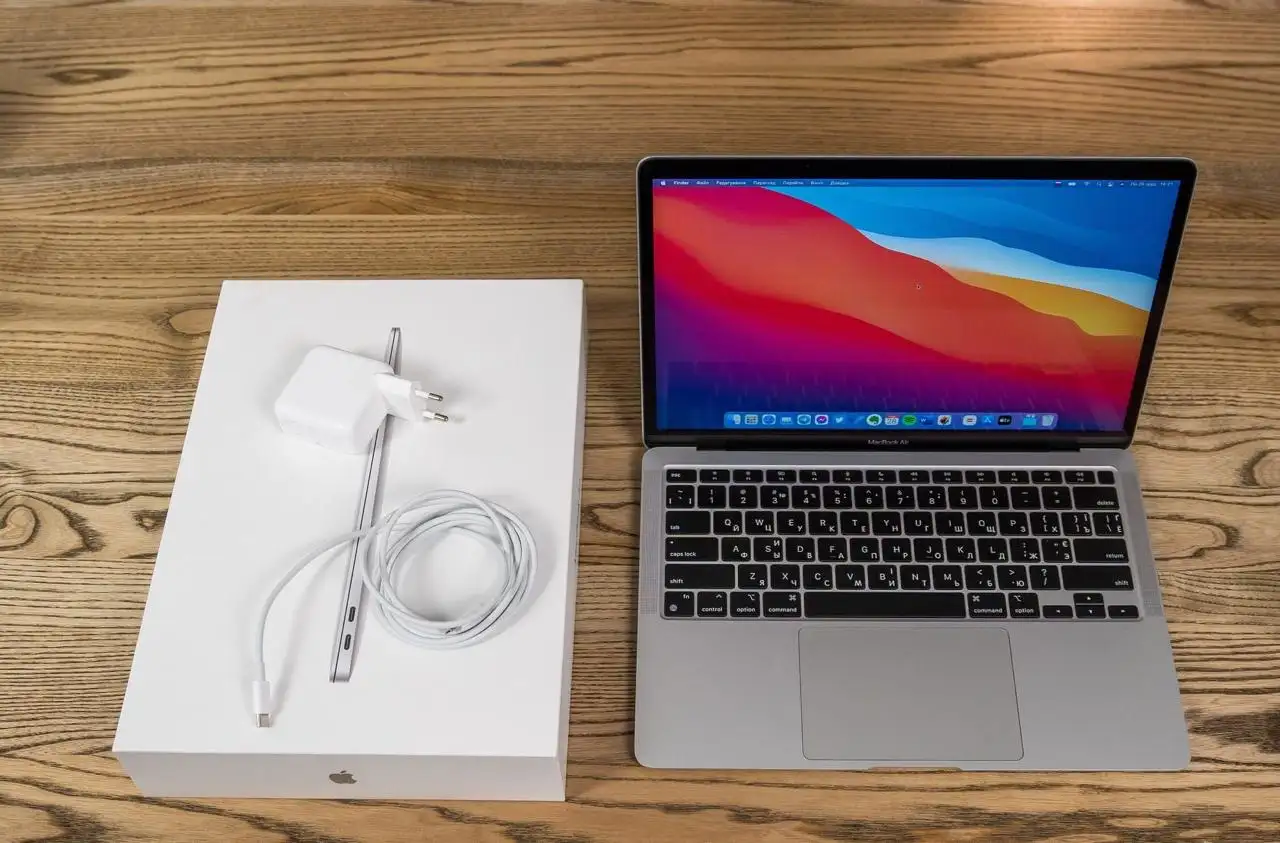 Продам MacBook Air M1 256 ГБ - Ноутбуки (Электроника) в Москва