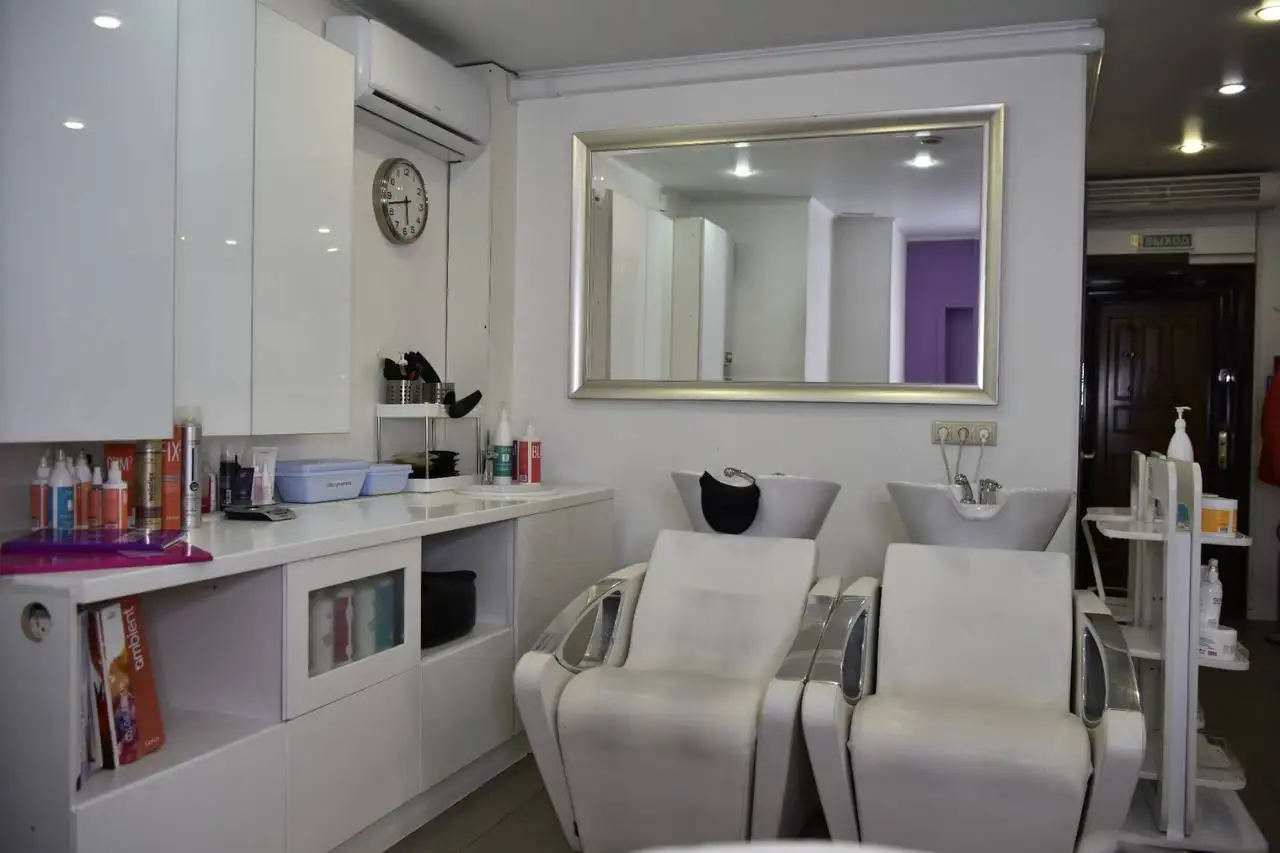 Зеркала парикмахерские и интерьерные - Зеркала (Барахолка) в Москва