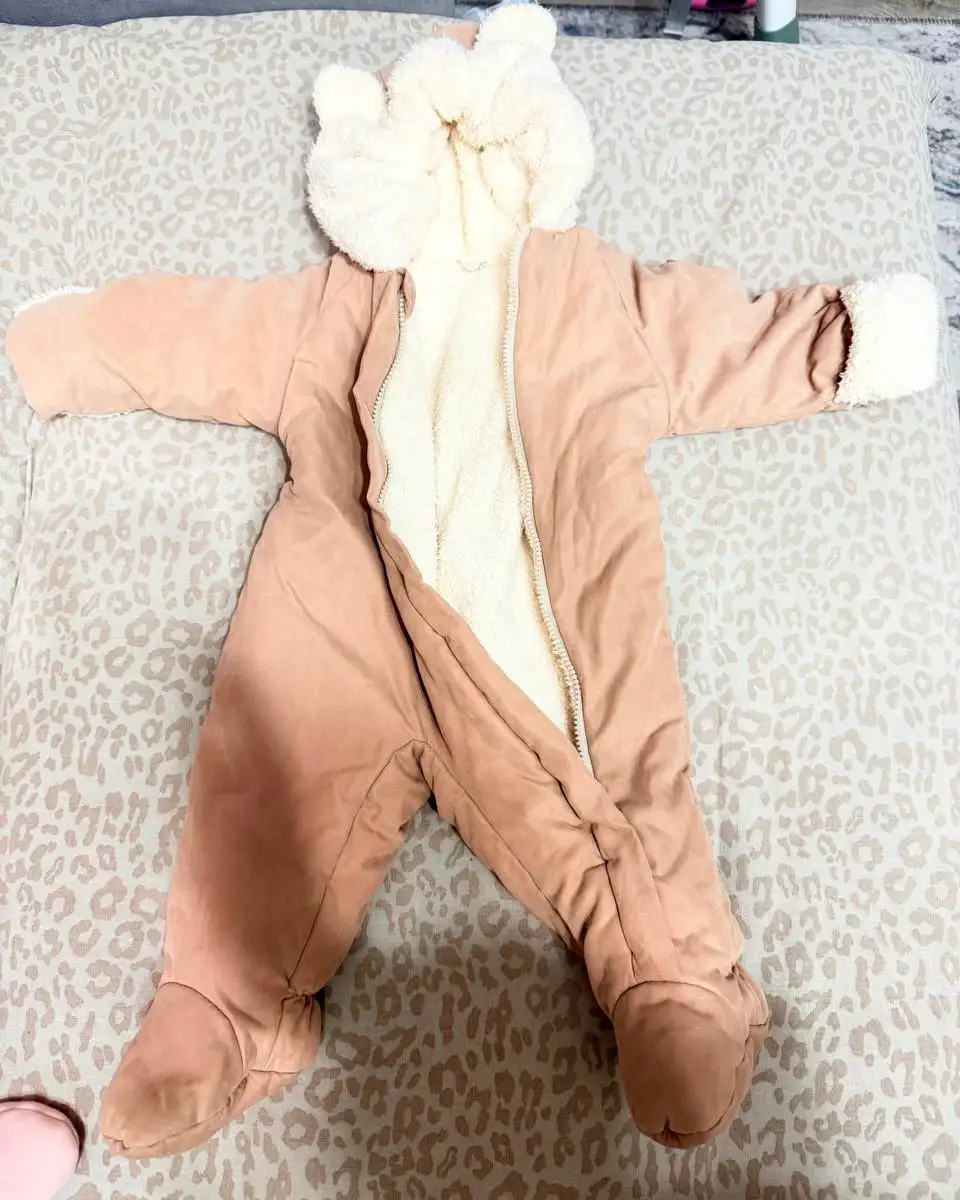 Два детских комбинезона 68-74 - Товары для детей в Москва