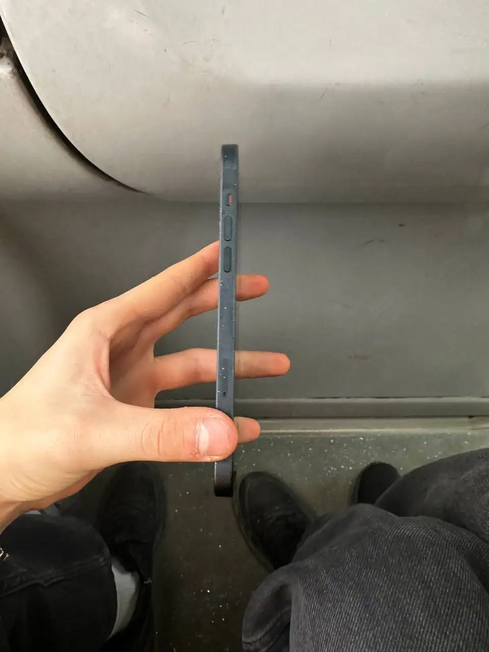 Продам iPhone 14 Plus 128 Гб с неработающей передней камерой - Смартфоны (Электроника) в Москва