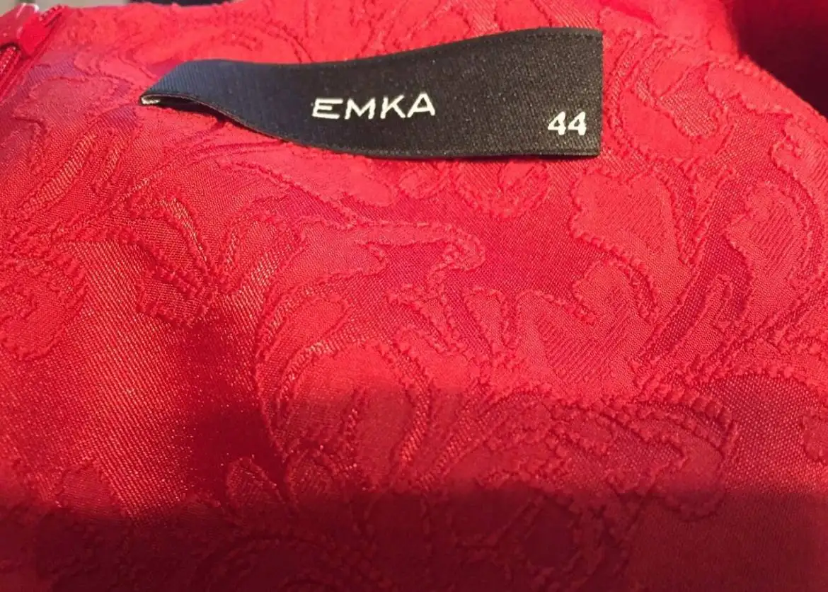 Вечернее платье Emka размер 44 - Платья (Одежда) в Москва