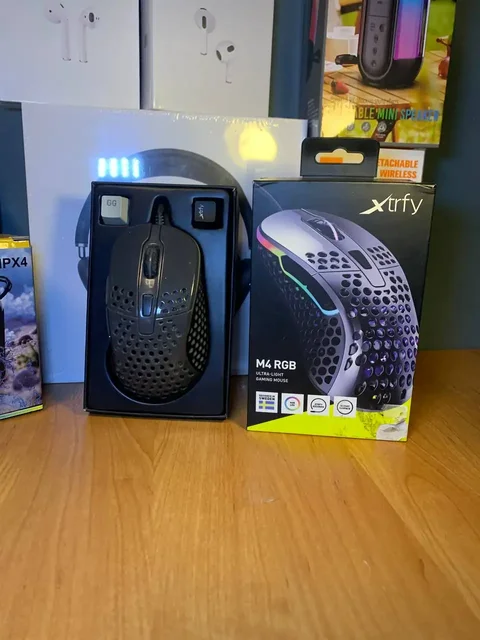 Продам игровую мышь в хорошем состоянии - Игровые аккаунты в Москва