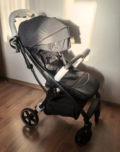Продам новую всесезонную коляску Baby stroller s5506 - Питание в Москва