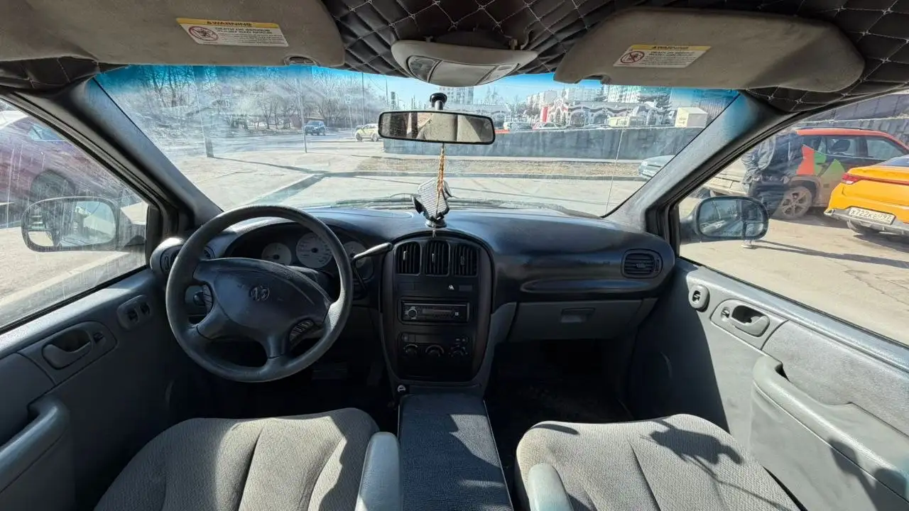 Dodge Caravan 2003 года - Авто в Москва