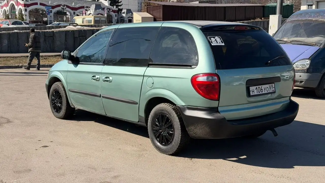 Dodge Caravan 2003 года - Авто в Москва