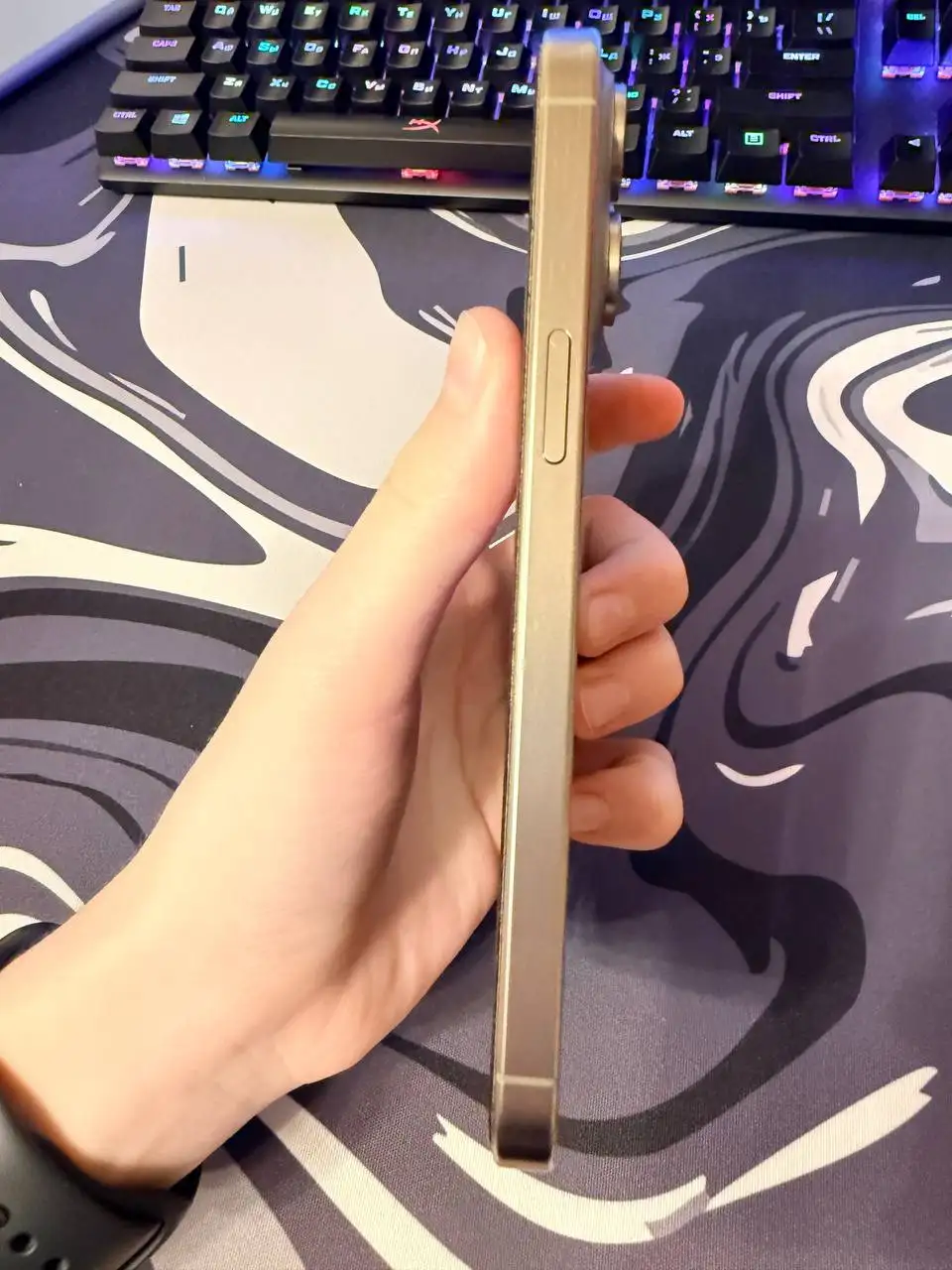 iPhone 15 Pro Max 256 ГБ серый - Смартфоны (Электроника) в Москва