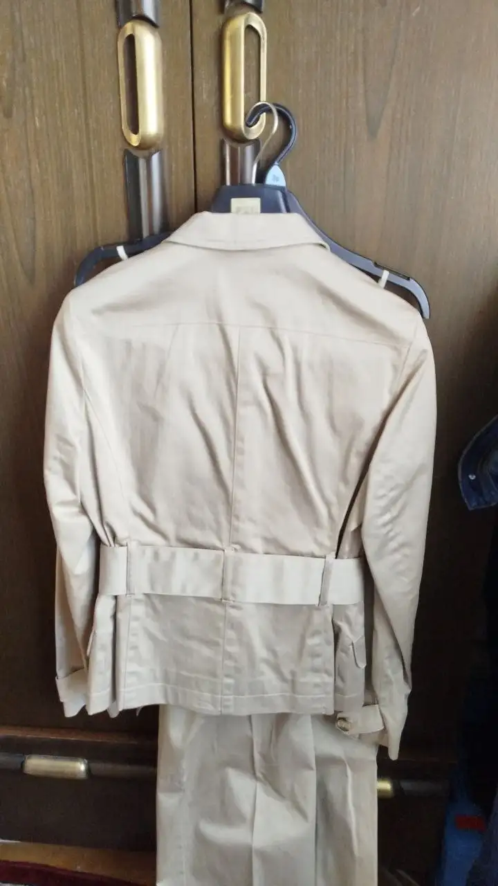 Продам брючный костюм - Костюмы (Одежда) в Москва