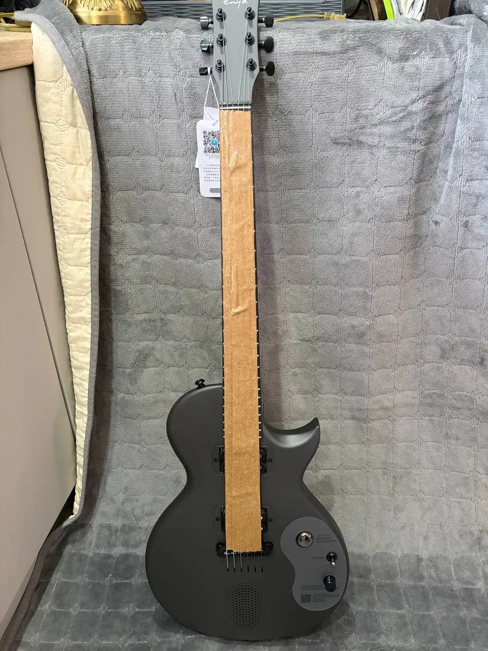 Новая повредили при перевозке - Барахолка в Москва