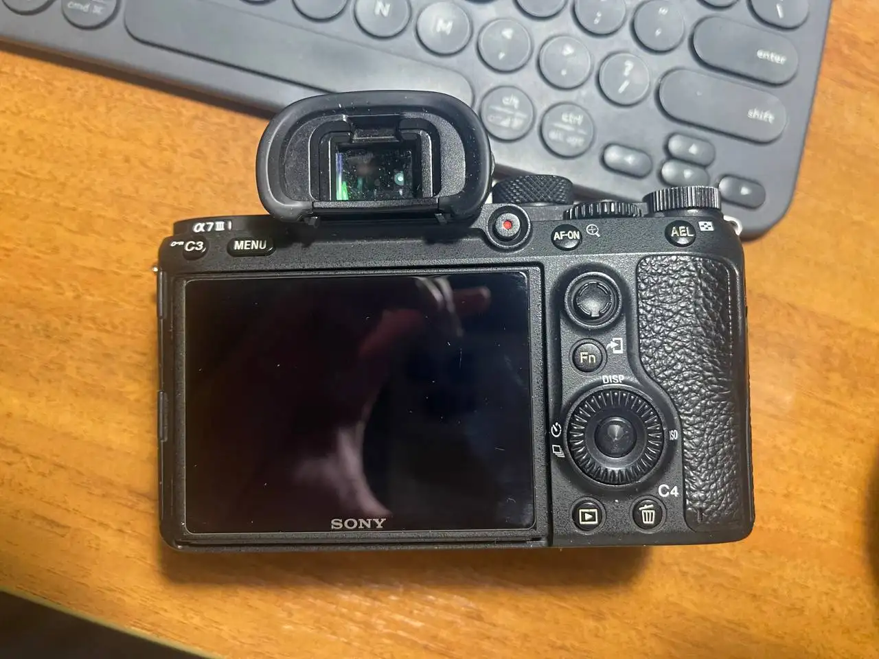Продажа фотоаппарата Sony A7 III - Фотоаппараты (Электроника) в Москва