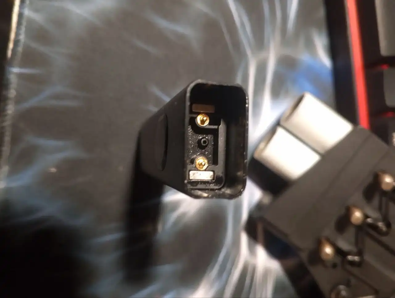 Продам иксрос 5