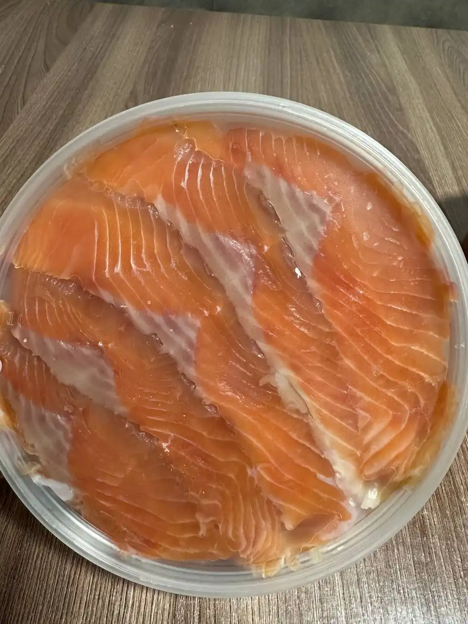 Филе рыбки: кета, нерка, форель, семга